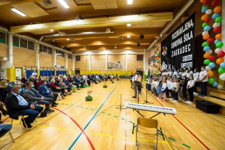 Prireditev – Pozdravljena OSNOVNA ŠOLA ZAGRADEC 77